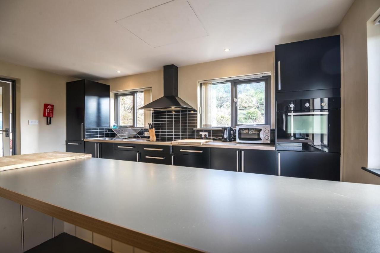 Rock Cottage - 3 Bedroom Holiday Home - Fishguard Extérieur photo